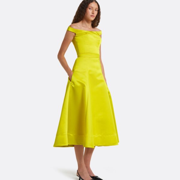 safiyaa gown