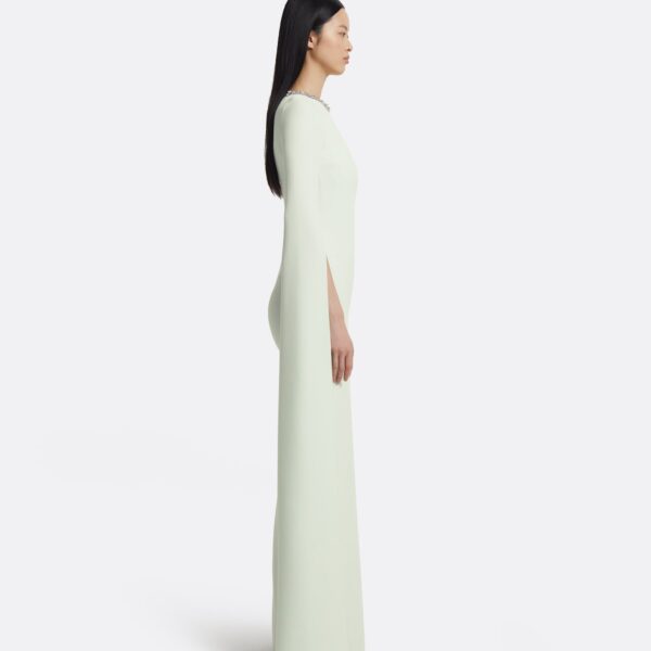 safiyaa gown
