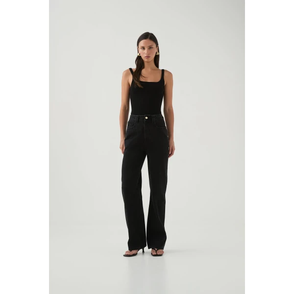 Bon Straight Leg Jean