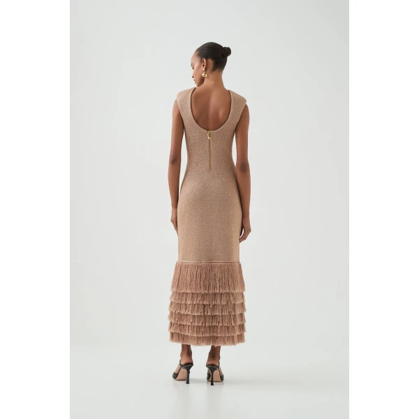 luxury Clothing from Coveti Marketplace