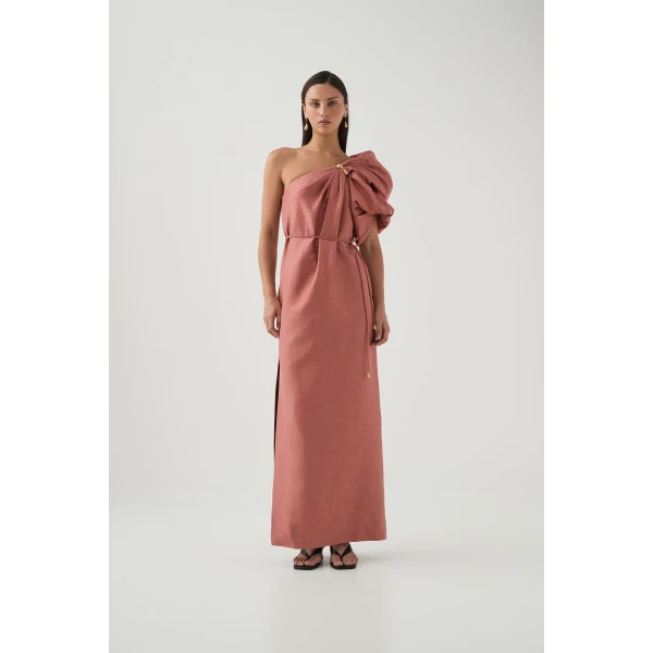 luxury Clothing from Coveti Marketplace