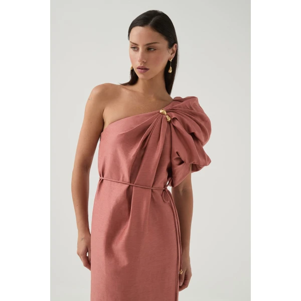 luxury Clothing from Coveti Marketplace