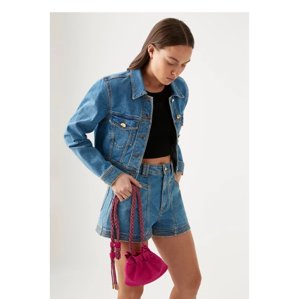luxury Clothing from Coveti Marketplace