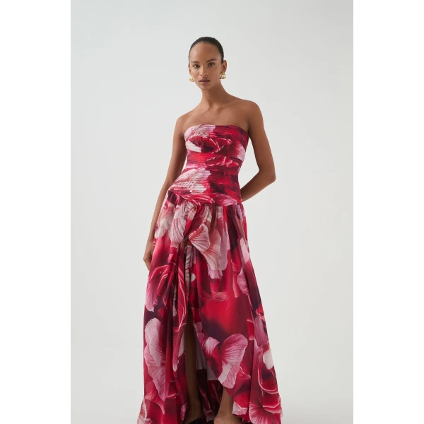 luxury Clothing from Coveti Marketplace