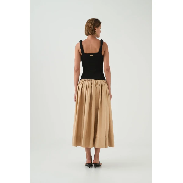 luxury Clothing from Coveti Marketplace