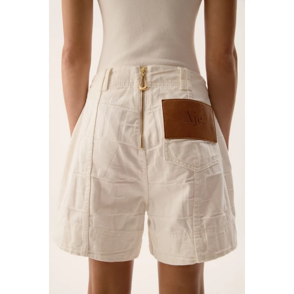 luxury Clothing from Coveti Marketplace
