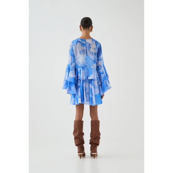 luxury Clothing from Coveti Marketplace