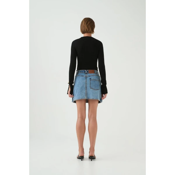 luxury Clothing from Coveti Marketplace