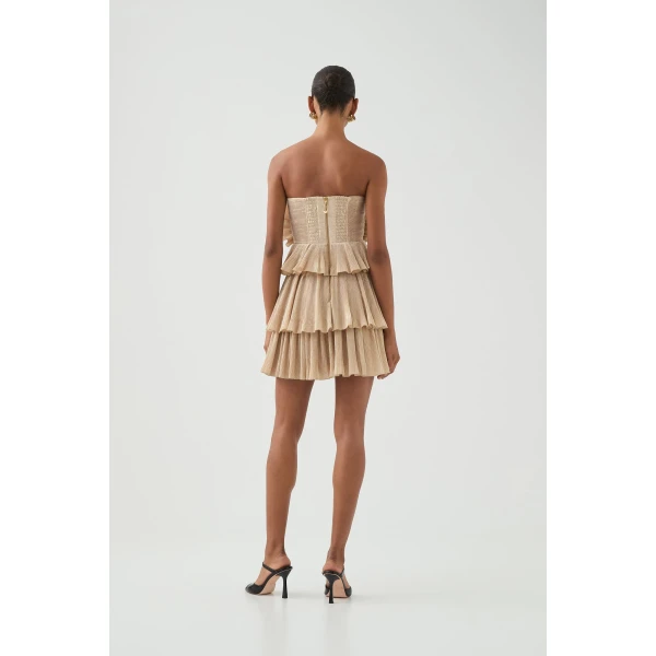 luxury Clothing from Coveti Marketplace