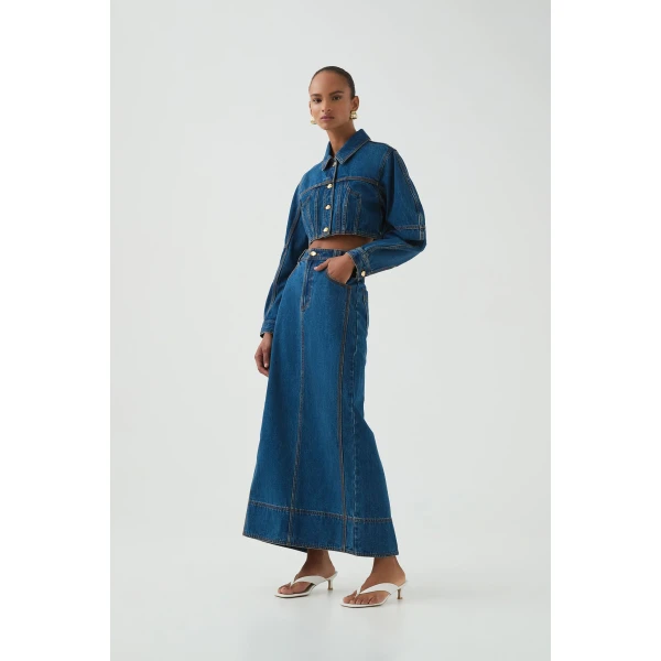 luxury Clothing from Coveti Marketplace
