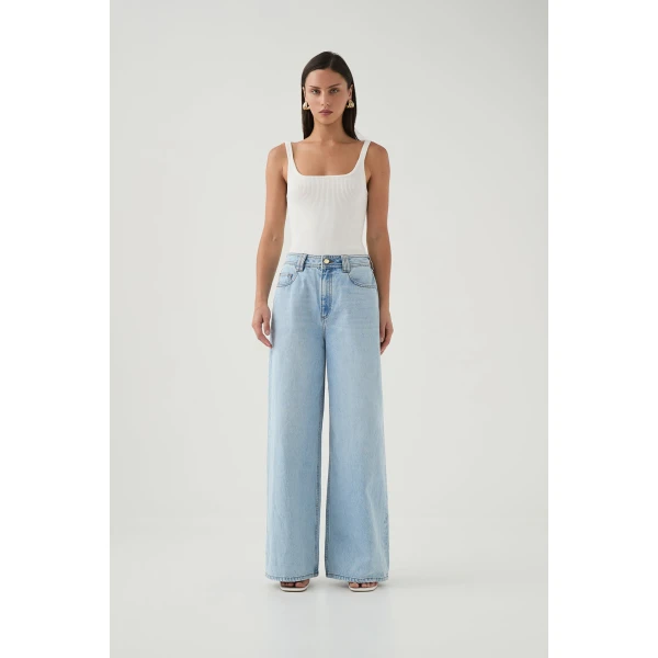 Rylan Extra Wide Leg Jean