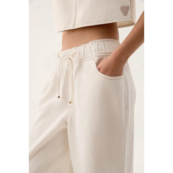 luxury Clothing from Coveti Marketplace