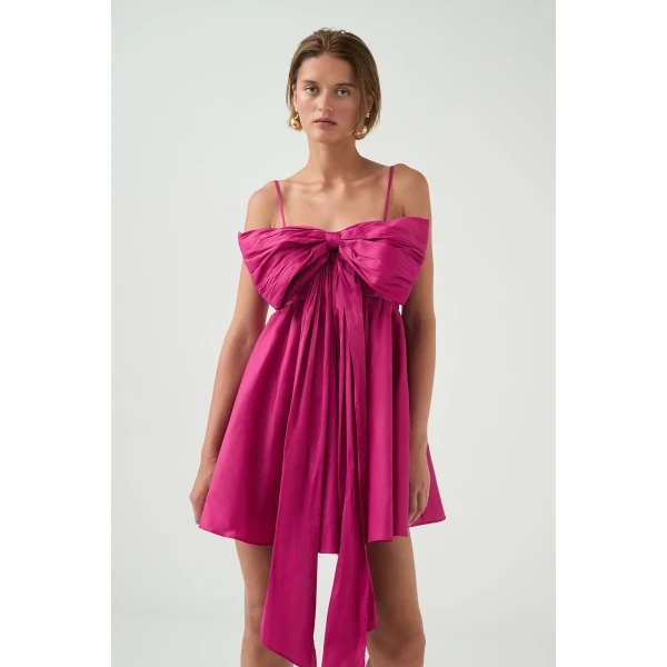 luxury Clothing from Coveti Marketplace