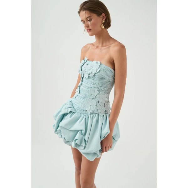 luxury Clothing from Coveti Marketplace