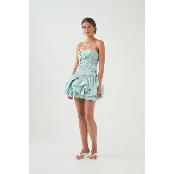 luxury Clothing from Coveti Marketplace