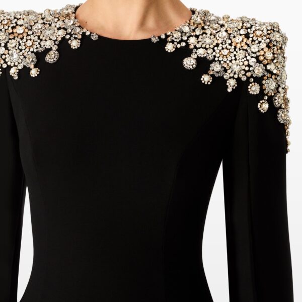 Jenny Packham  Black gown