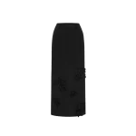 Leo Lin black midi skirt – high-waisted A-line skirt with floral appliqué detailing and flared silhouette.