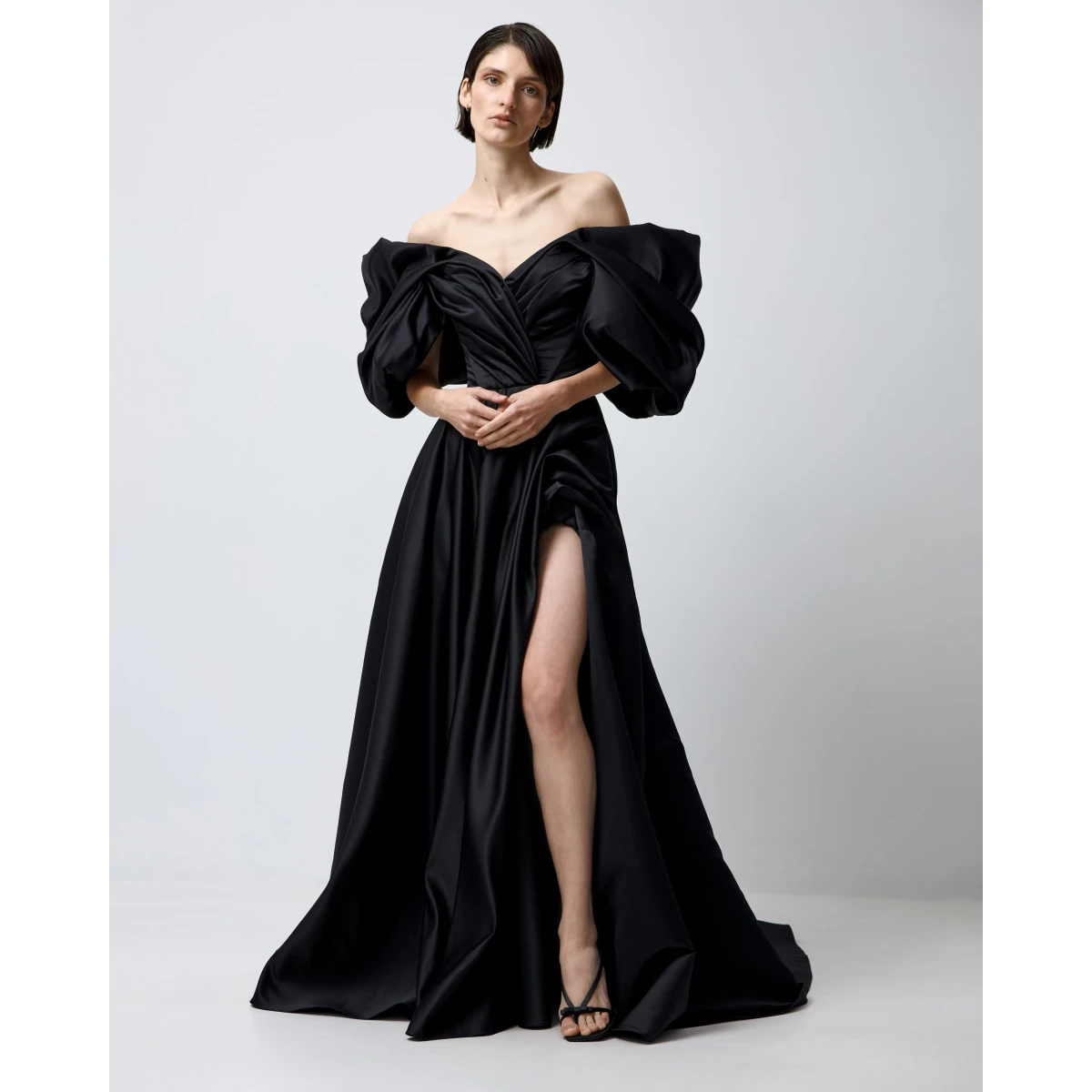 Monetre gowns