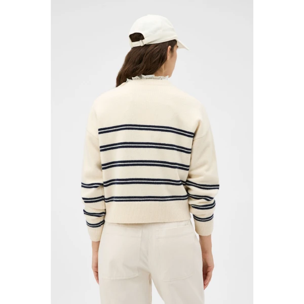 Oroton clothing