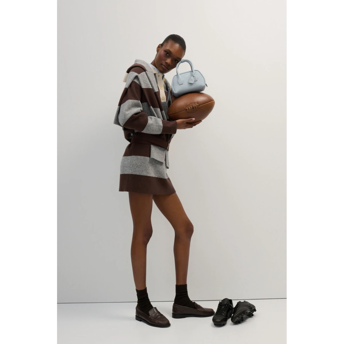 Oroton clothing