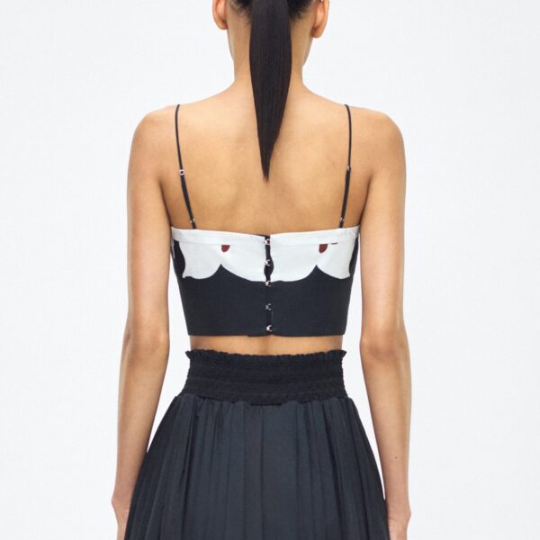 P25 collection: Crafted from 100% cotton voile
