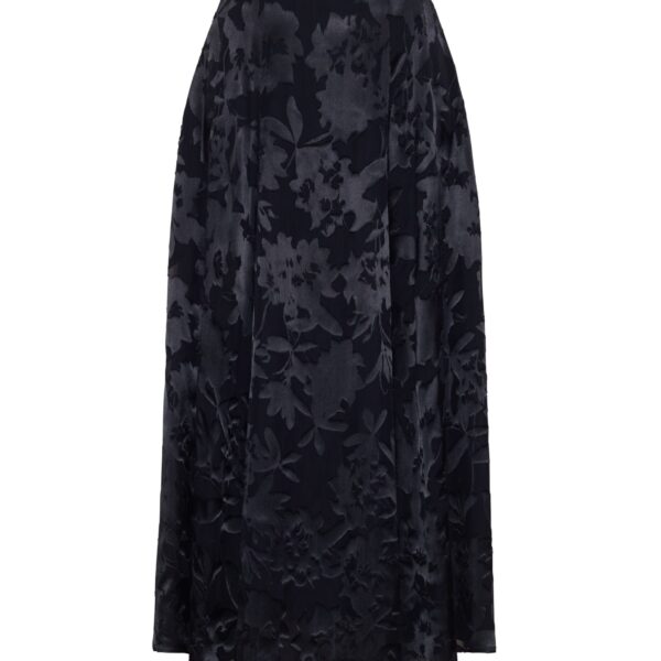 model image facing front– Emi Skirt