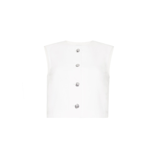 Image of model facing front – remo top