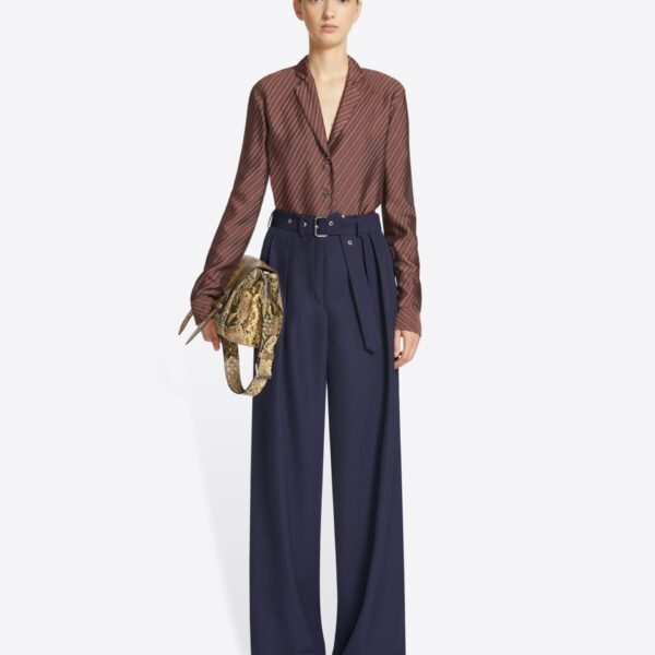 in virgin wool gabardine.