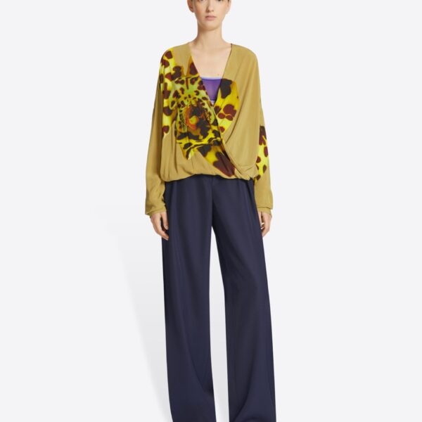 with Giant placed Leopard Orchid print.