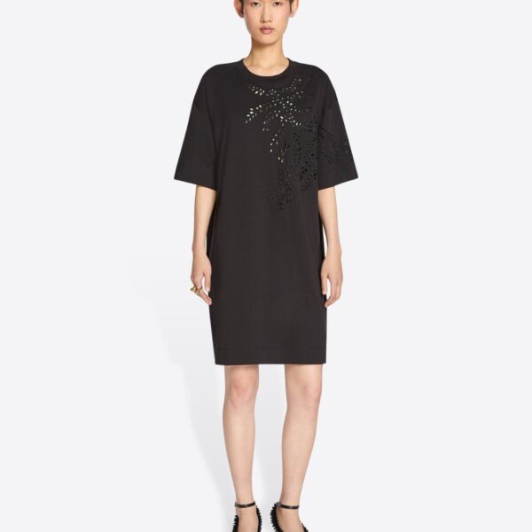 in heavyweight cotton.