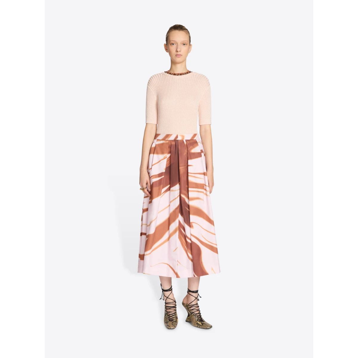 in ribbed viscose cotton blend.
