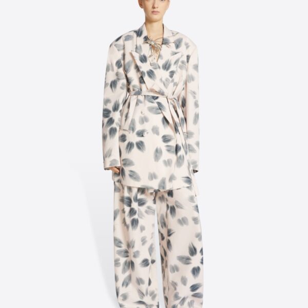 with all-over Tulip Petals print.