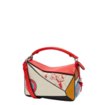 【直営】LOEWE クラシック テキスタイル再版 パズル10 アニメ LOEWE Puzzle Bag | Luxe Leather & The Iconic Puzzle Bag | Coveti