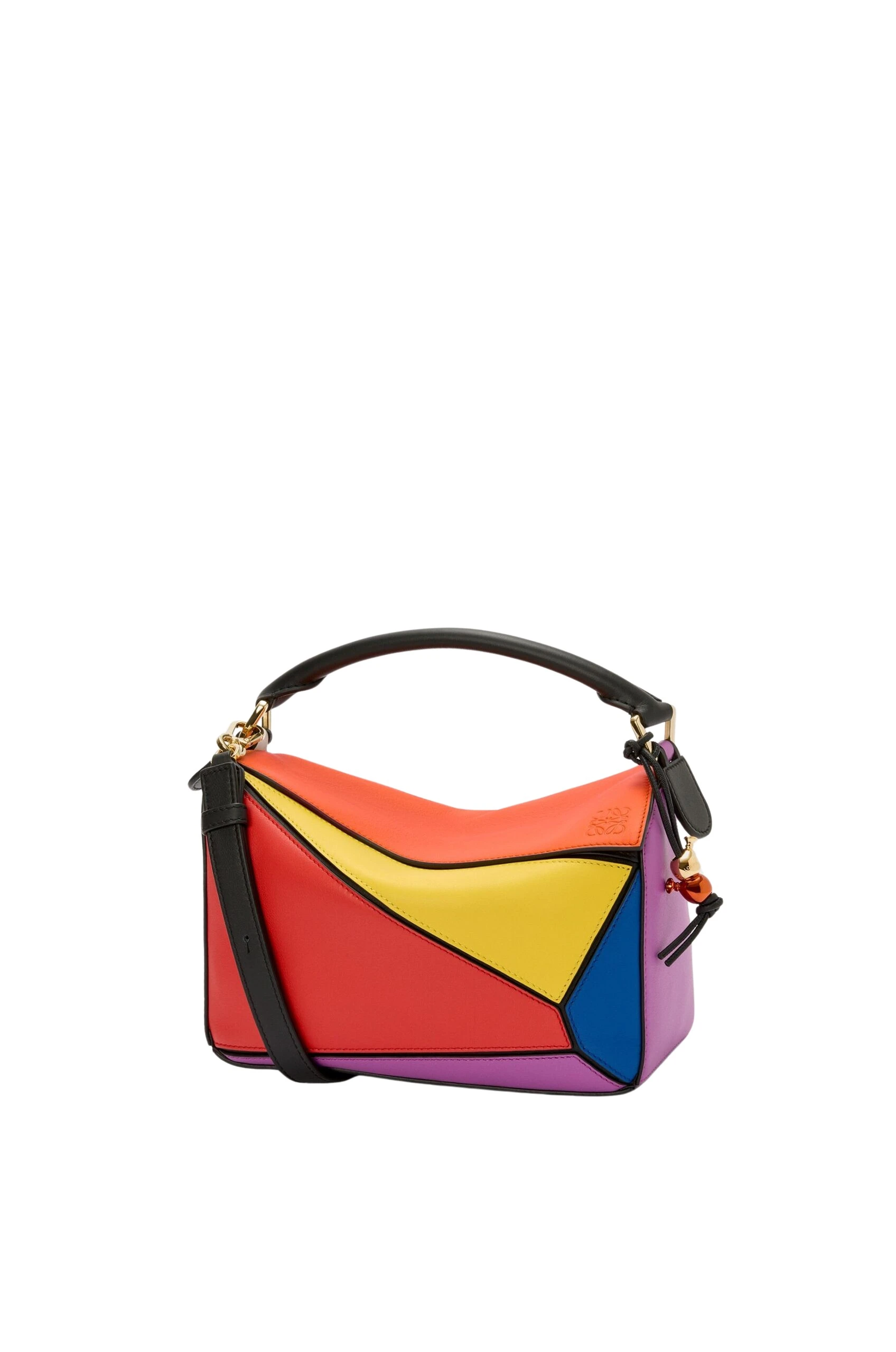 LOEWE Puzzle Bag | Luxe Leather & The Iconic Puzzle Bag | Coveti