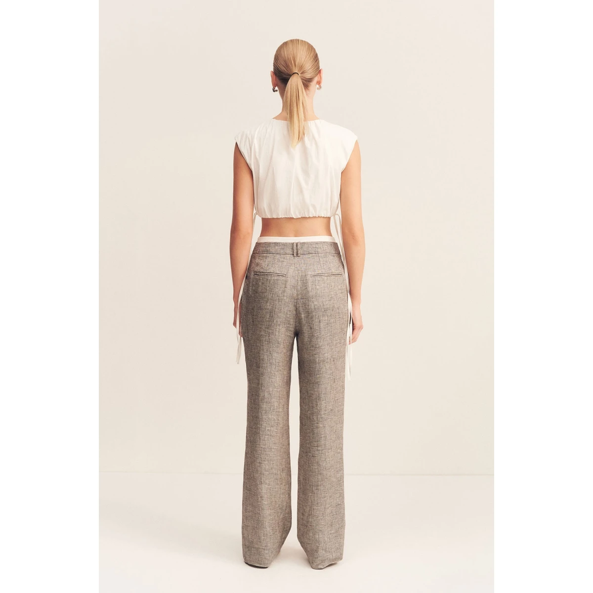 Shona Joy Linen   Garden Party with relaxed fit and minimalist silhouette for Minimalist Fashion or Elegant Day Clothing