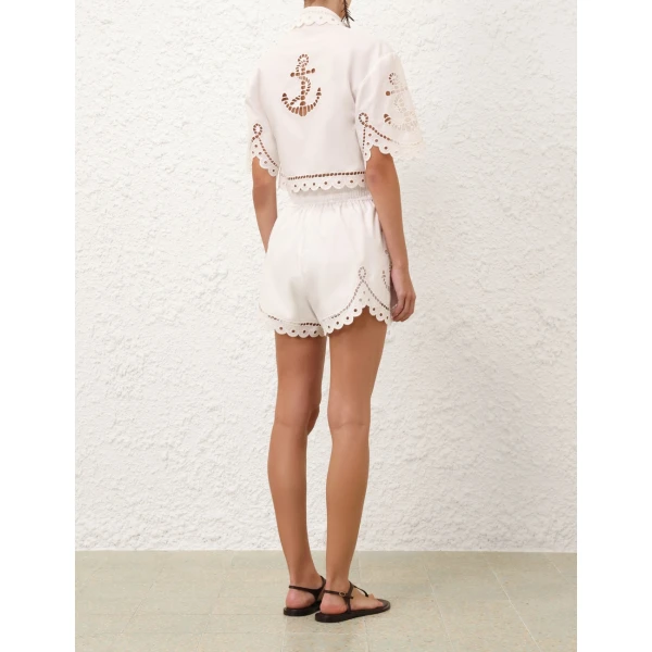 available now at Coveti.