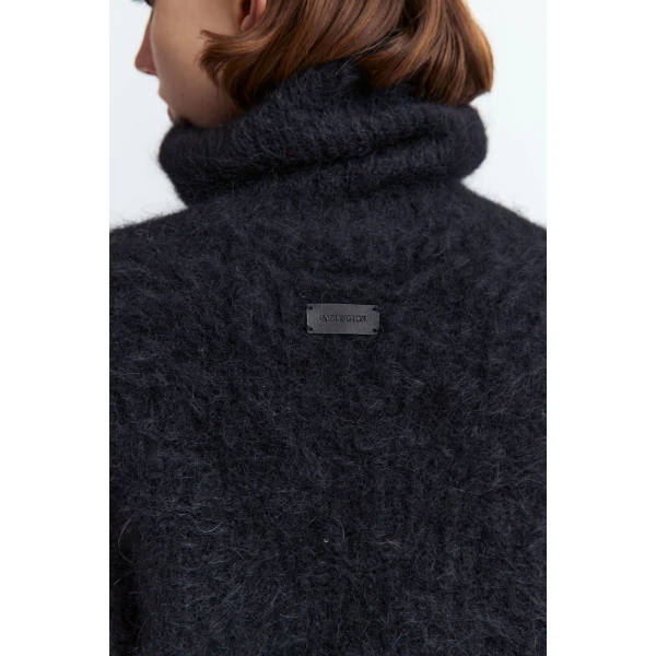 perfect for cocktail parties and evening events