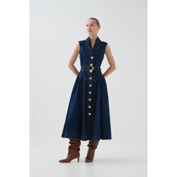 Aje Aus Dresses – structured silhouette with raw femininity from Coveti