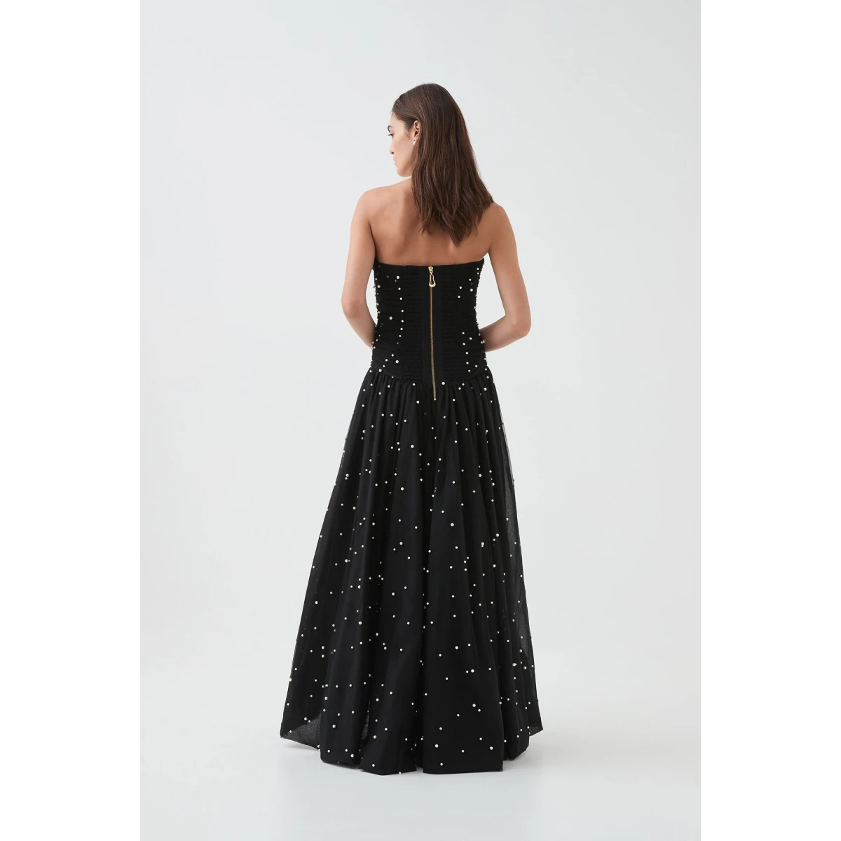 Aje clothing Aus Dresses – structured silhouette with raw femininity from Coveti
