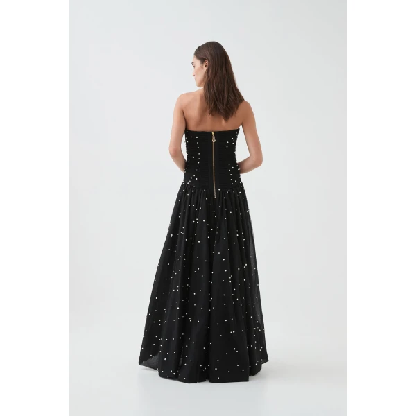 Aje clothing Aus Dresses – structured silhouette with raw femininity from Coveti