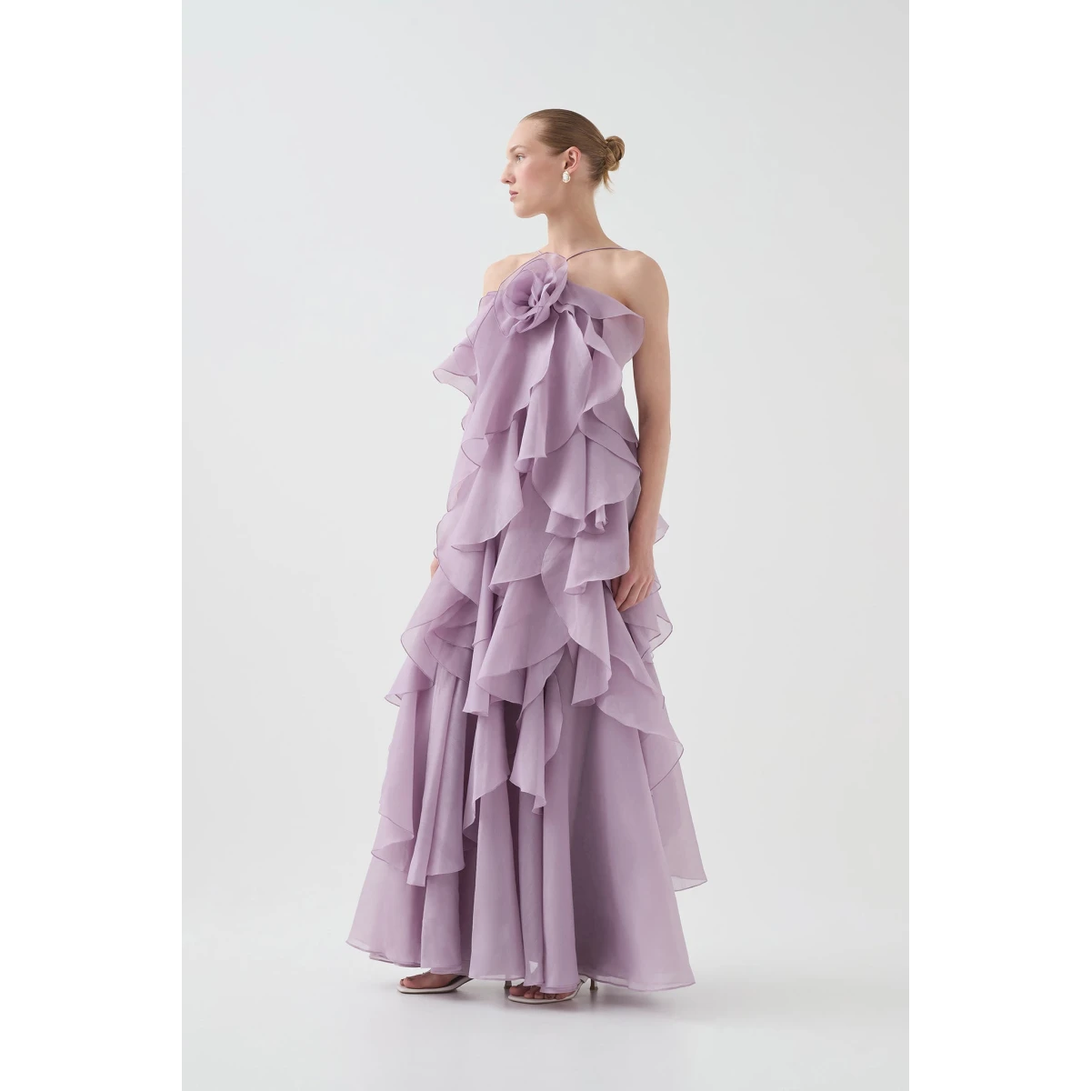 Aje clothing Aus Dresses – structured silhouette with raw femininity from Coveti