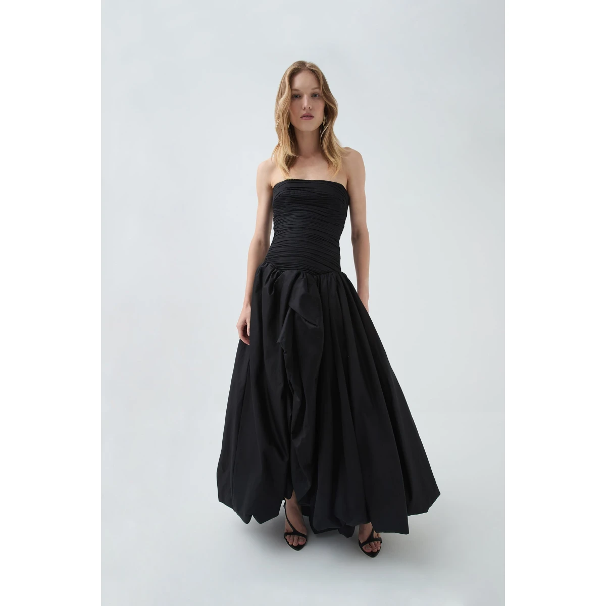 Violette Bubble Hem Maxi Dress