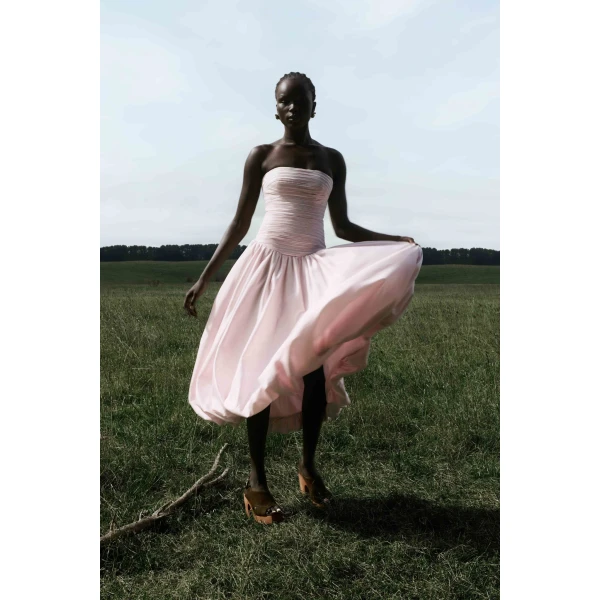 Aje clothing Aus Dresses – structured silhouette with raw femininity from Coveti