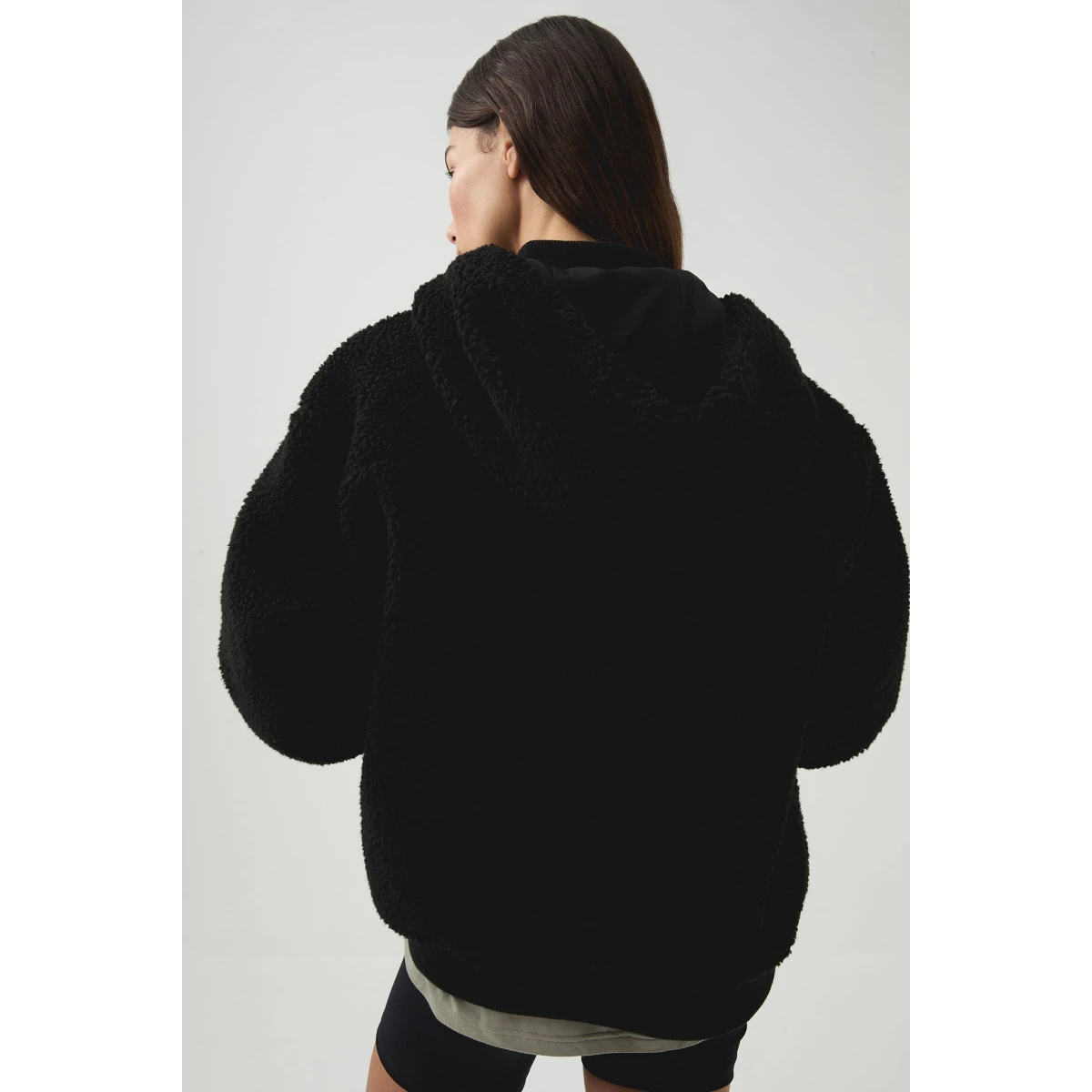 Aje Aus Jackets – structured silhouette with raw femininity from Coveti