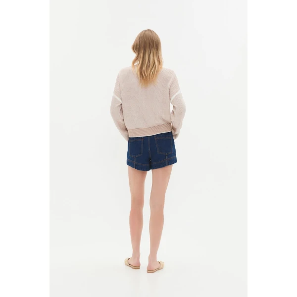 Aje Aus Knitwear – structured silhouette with raw femininity from Coveti