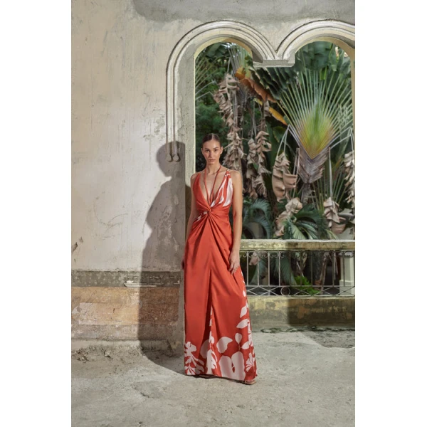Andres Otalora luxury designer Dress with bold silhouette in linen