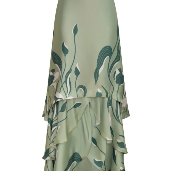 Andres Otalora luxury designer Skit with bold silhouette in linen