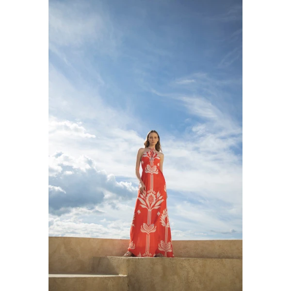 Andres Otalora luxury designer Dress with bold silhouette in linen