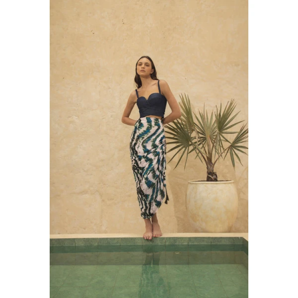 Andres Otalora luxury designer Skit with bold silhouette in linen