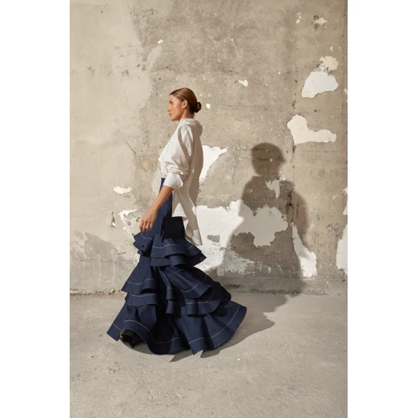 Andres Otalora luxury designer Top with bold silhouette in linen